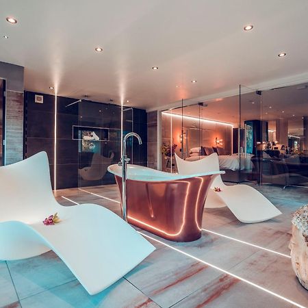 Aphrodites Group - Luxury Hot Tub Suites In Central Lake District! 鲍内斯温德米尔 外观 照片