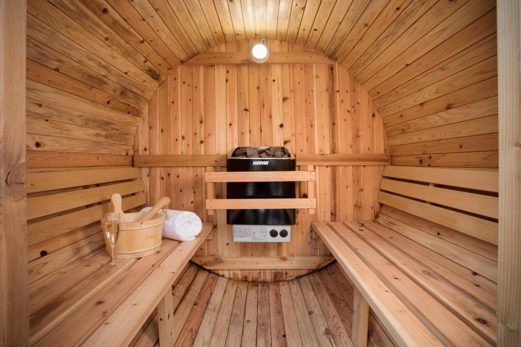 Aphrodites Group - Luxury Hot Tub Suites In Central Lake District! 鲍内斯温德米尔 外观 照片