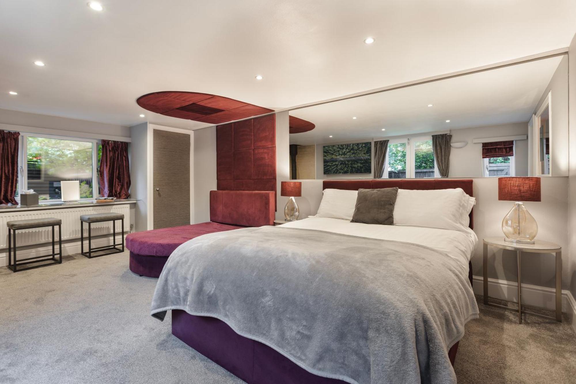Aphrodites Group - Luxury Hot Tub Suites In Central Lake District! 鲍内斯温德米尔 外观 照片