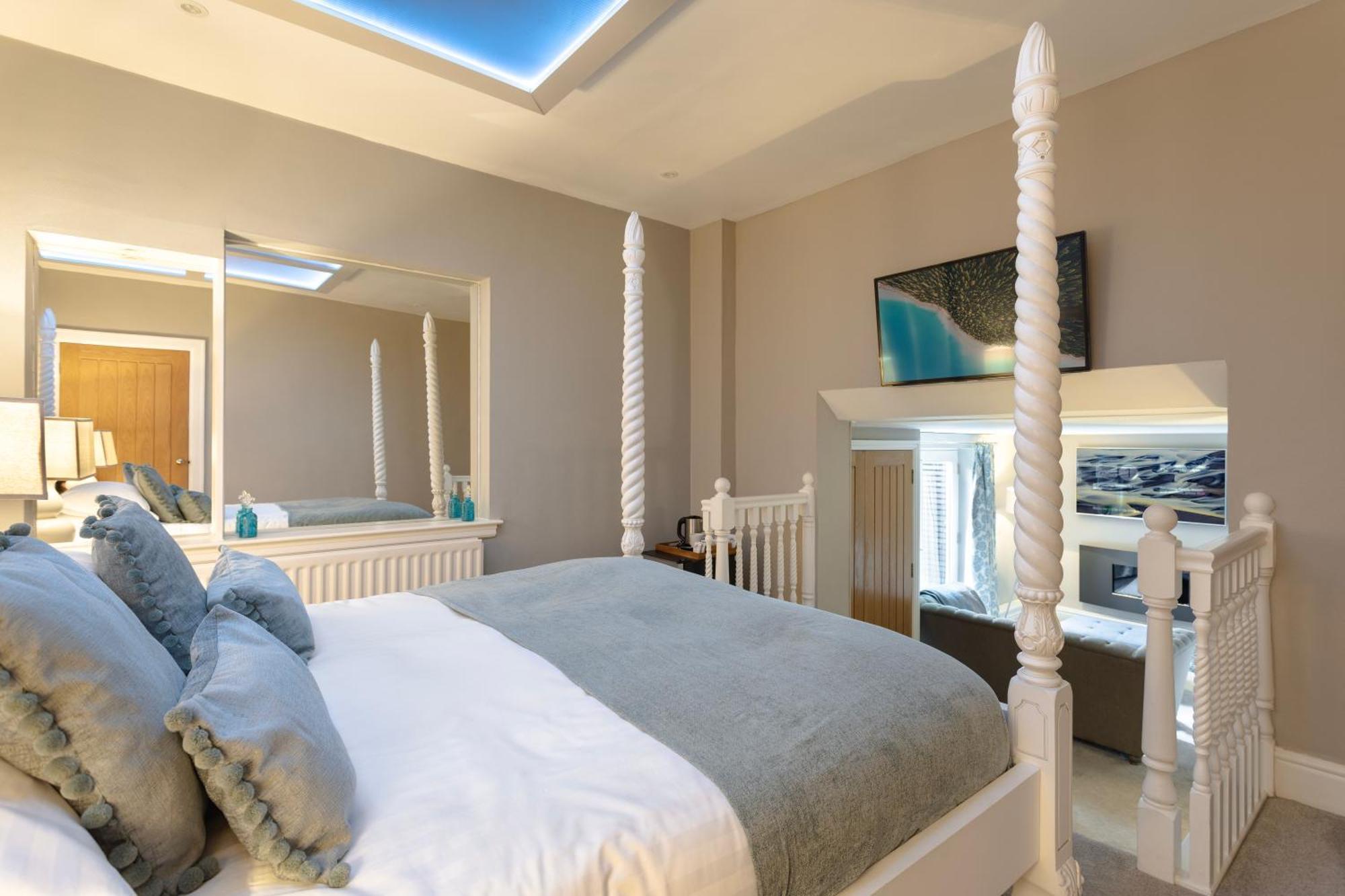 Aphrodites Group - Luxury Hot Tub Suites In Central Lake District! 鲍内斯温德米尔 外观 照片